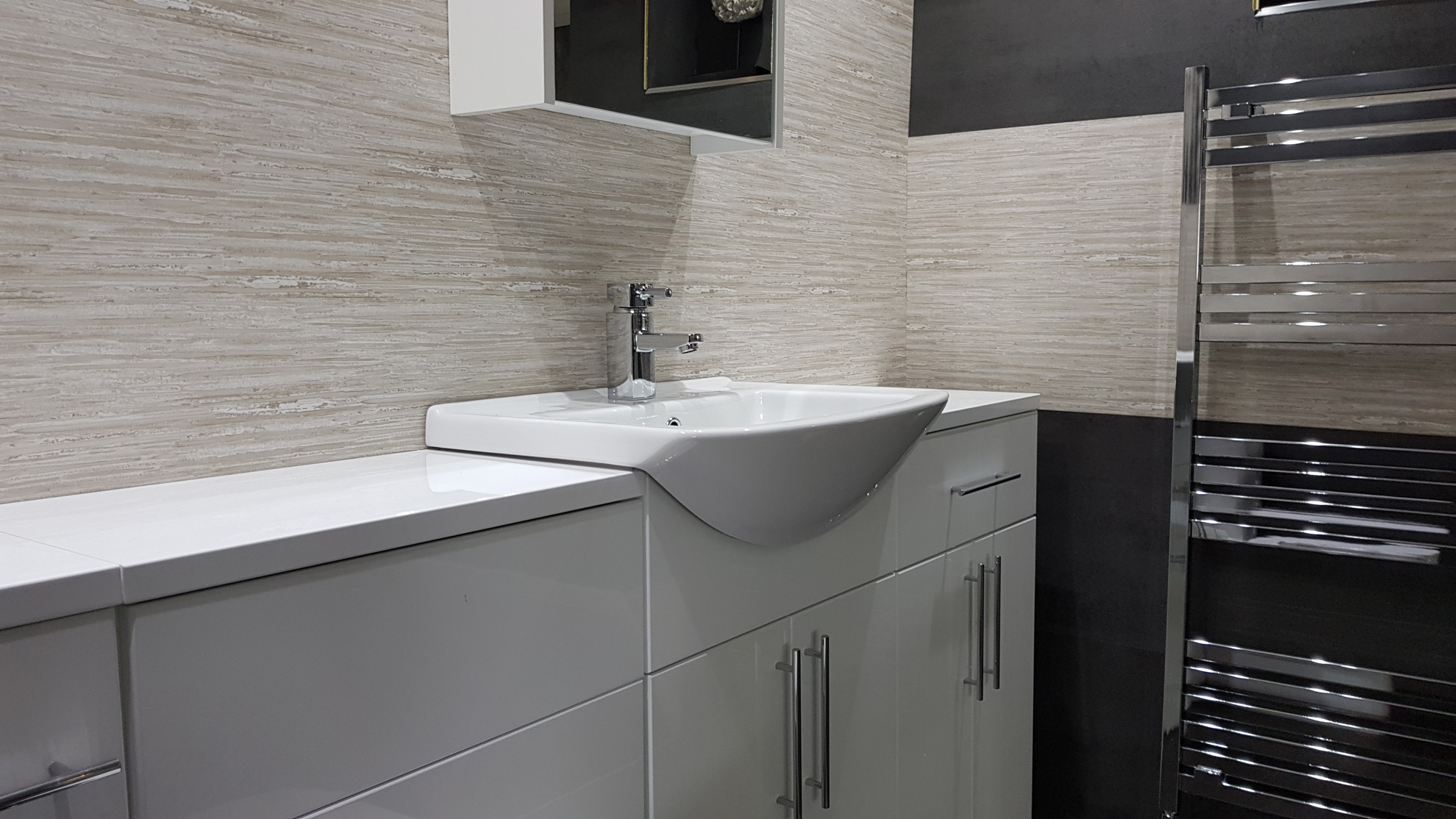 www.titan-panels.com